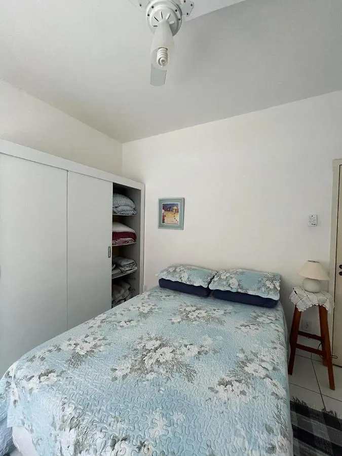 公寓 Apartamento A 150 Mts Da Praia Do Forte, 卡波布里奥